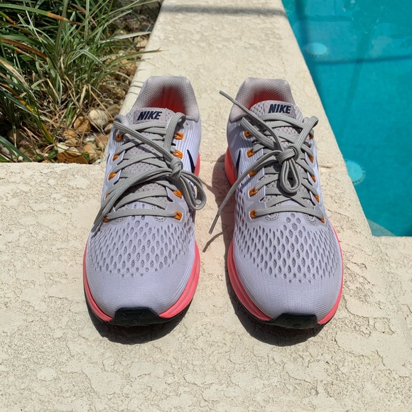 Nike air zoom pegasus 34 • BRAND NEW • NEVER WORN• - Picture 10 of 11